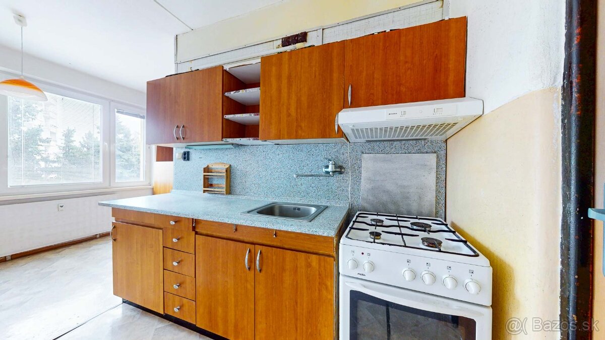 EXKLUZÍVNE- Na predaj 3 izbový byt na sídlisku Sekier