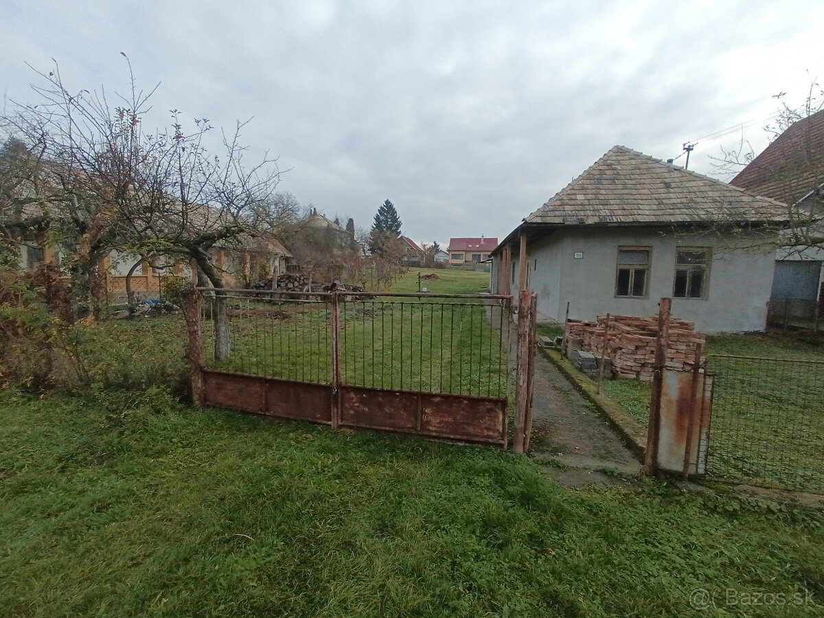 Na predaj pozemok s RD v obci tupá