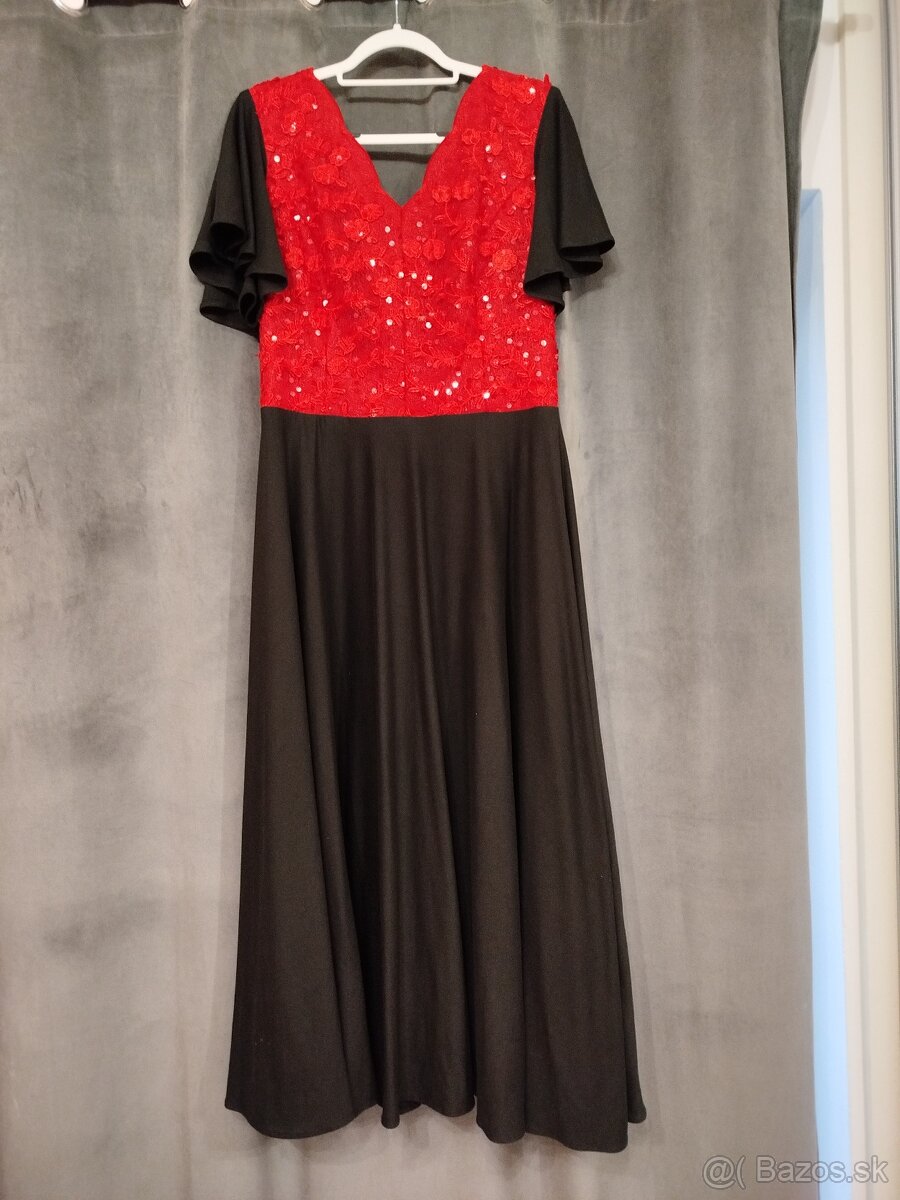 Dlhé spoločenské saty