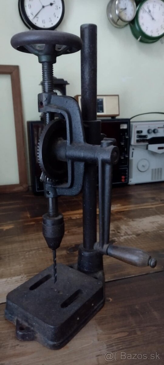 objektiv Meopta / vrtačka/ pragotron / barometer