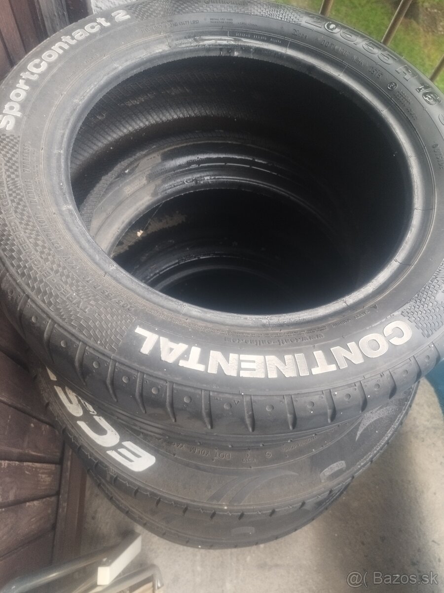 Pneu 205/55R16