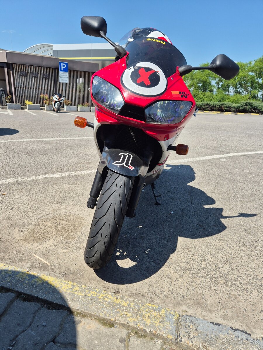 Yamaha r6