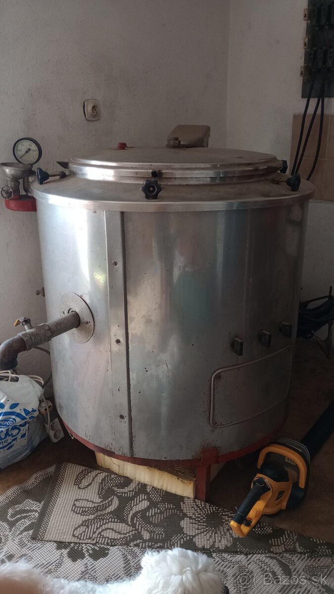 Varny kotol 150 litrov