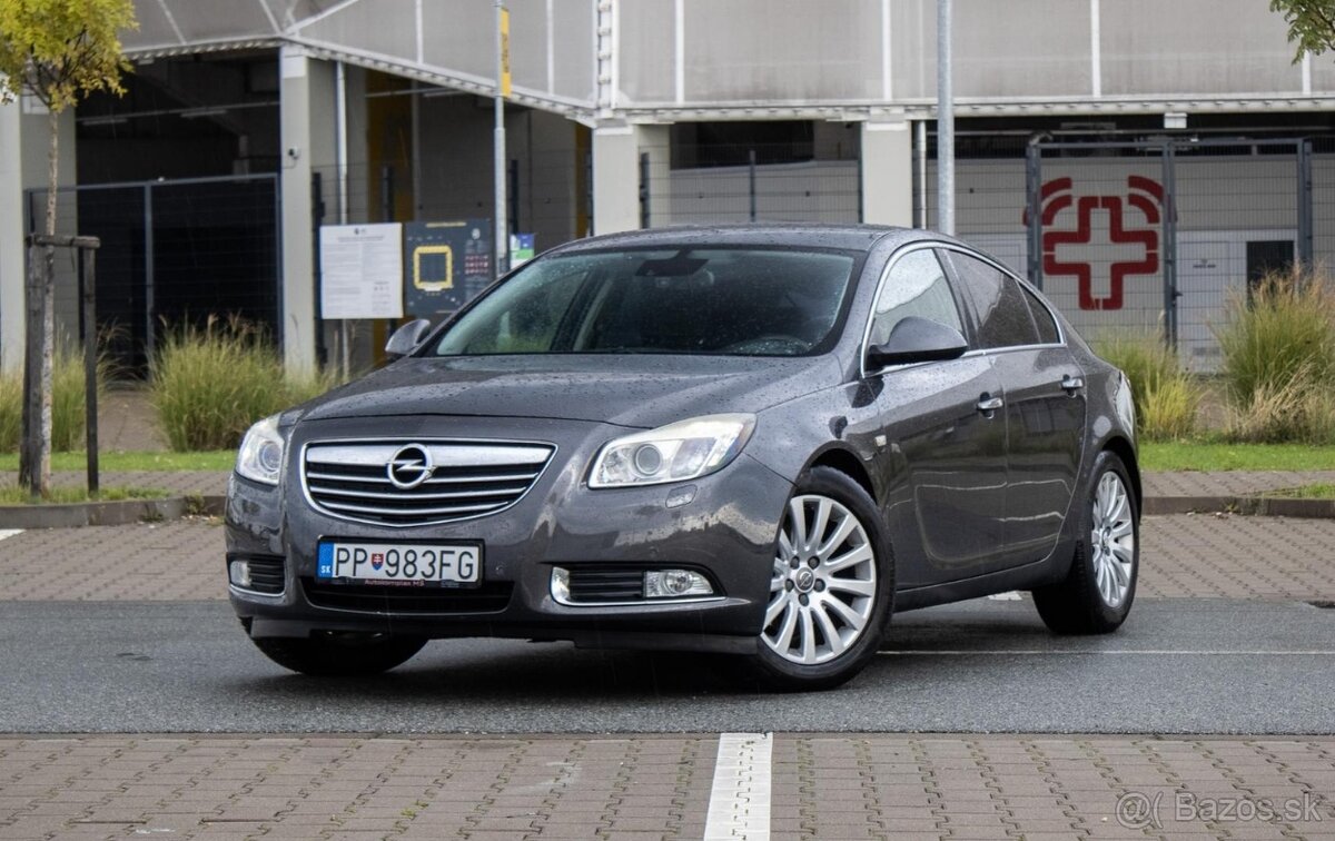 Opel Insignia 118kW (2011)