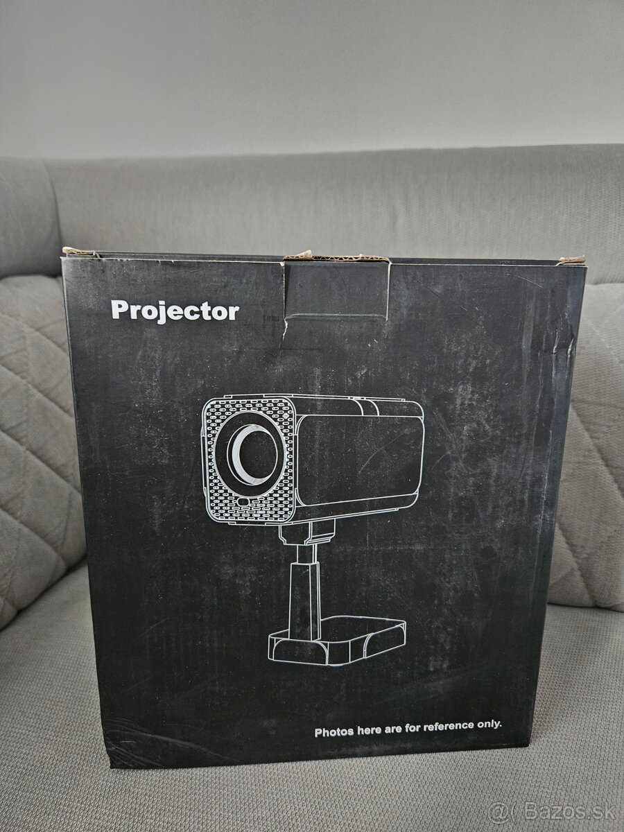 Puxinat TP-04 – nový projektor