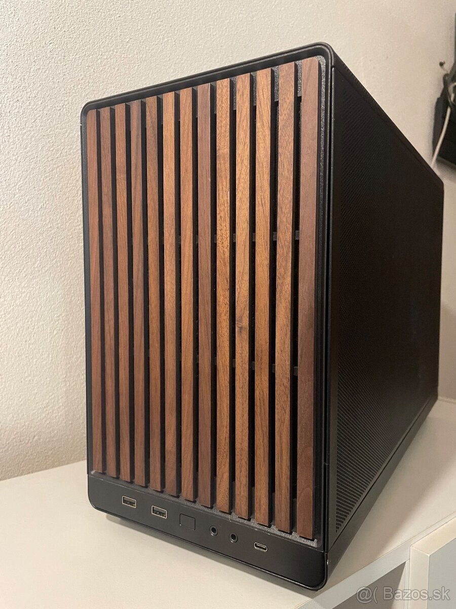 RTX 3060TI/R5 5600/32GB RAM/500GB NVME + 1TB SSD