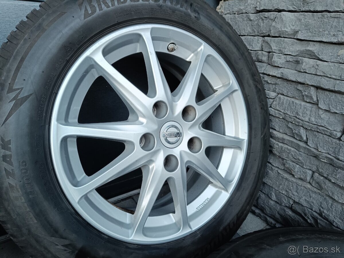 Zimná sada 16" 5x114,3 205/60 R16 Nissan Juke