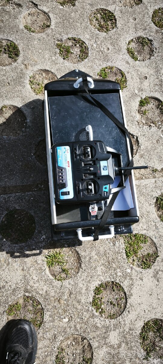 Závažia loďka Jakoz Zeus