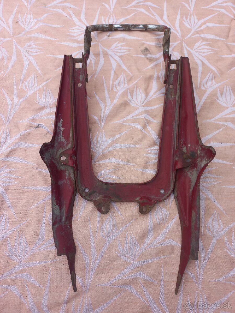 Jawa cz 175 450 podsedlový plech