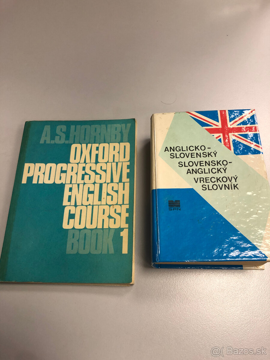 Darujem knihy - angl.