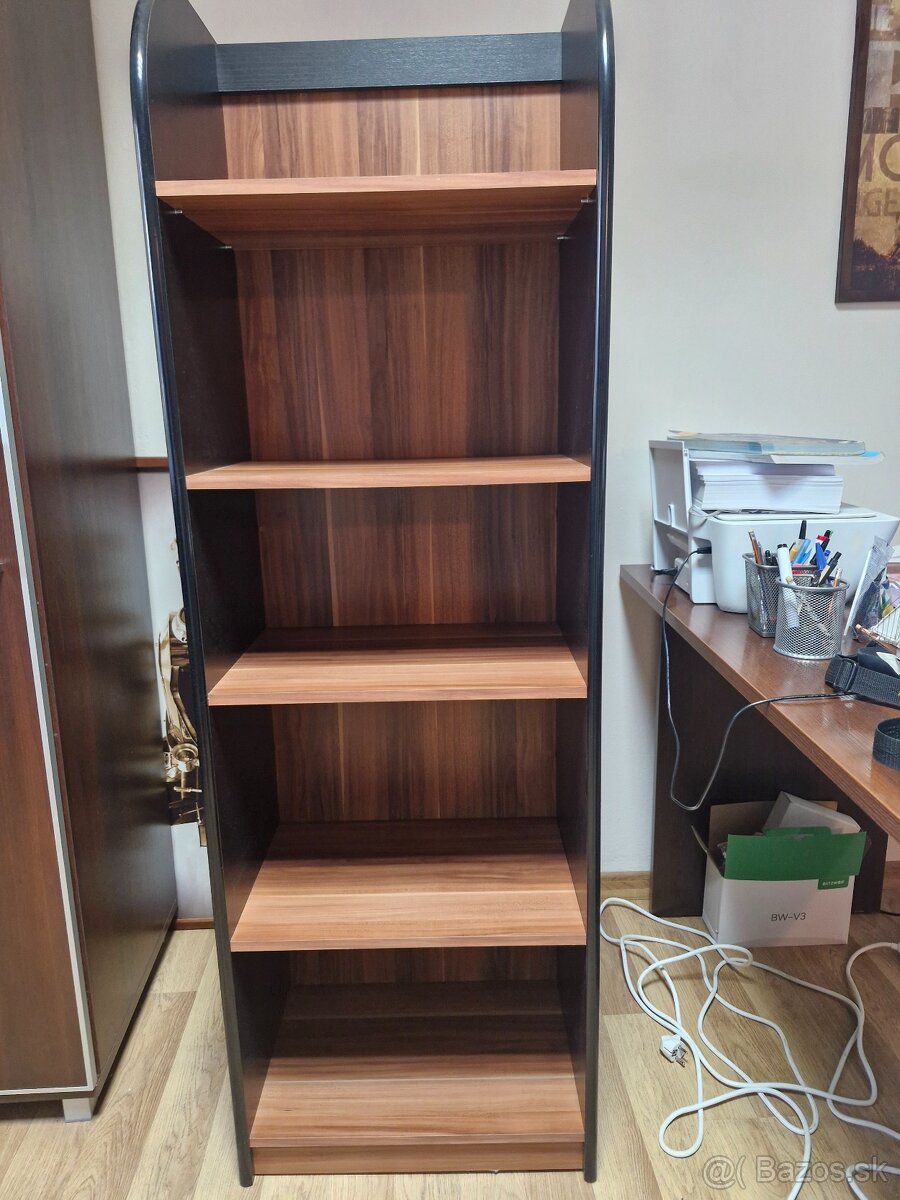 Predám kancelársku policovú skriňu