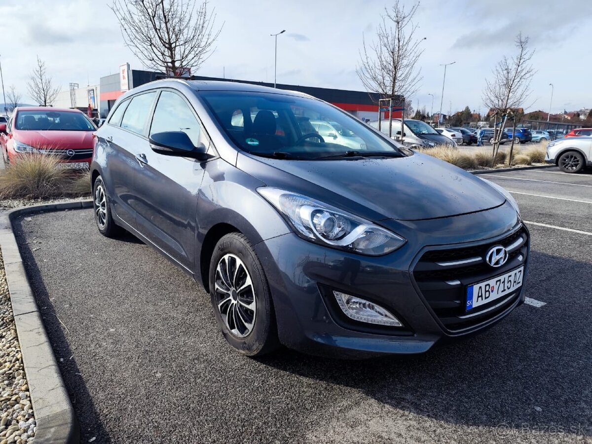 Hyundai i30 TOP STAV