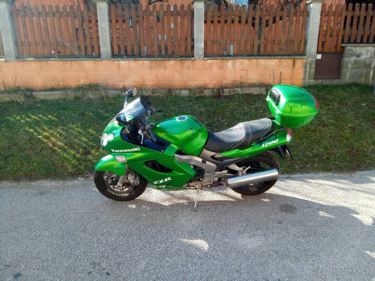 Kawasaki zzr 1200