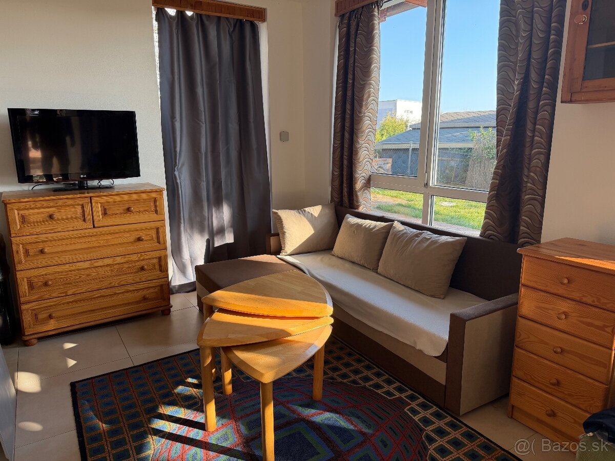 COZY HOUSE FOR RENT /PET FRIENDLY/