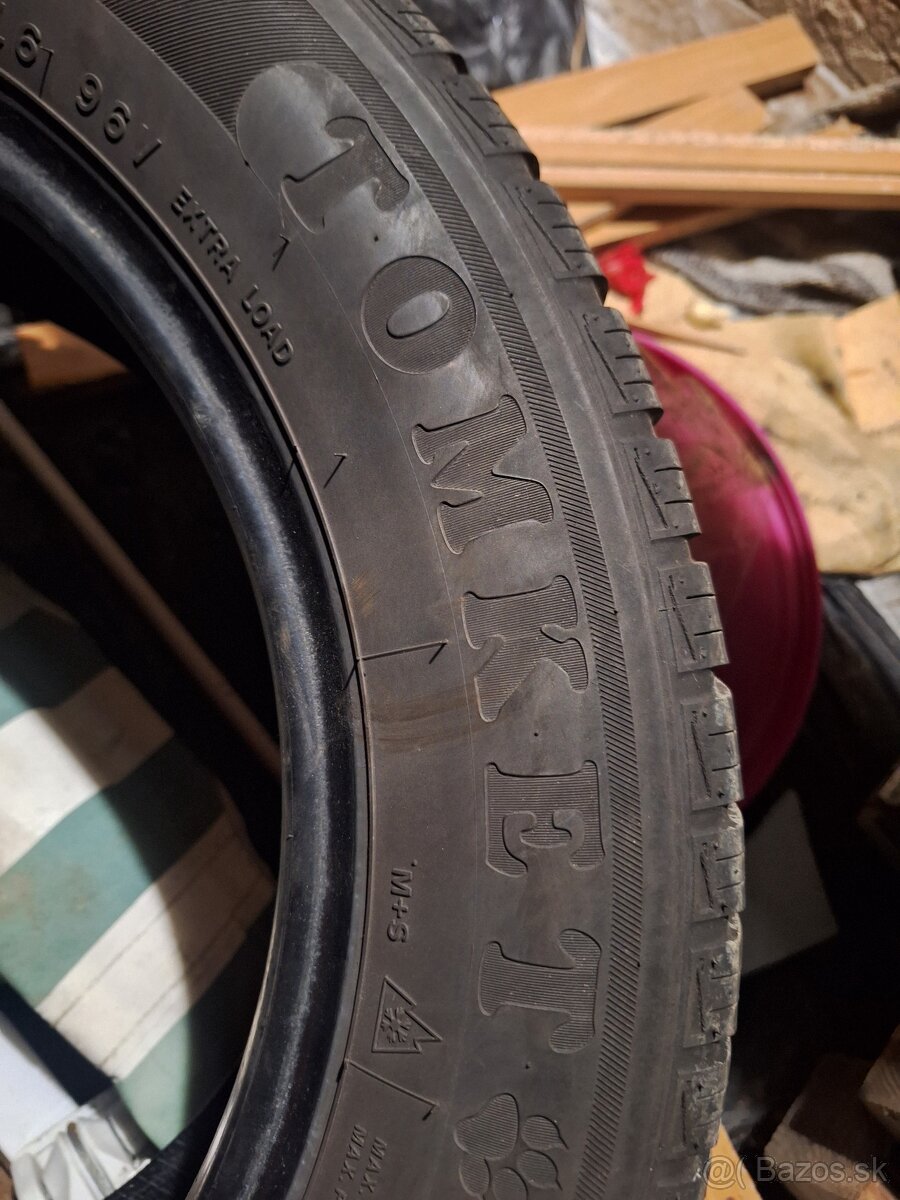 Tomket 205/60 R16 celoročne