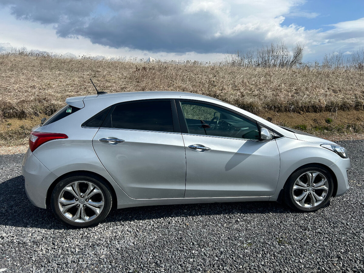 Predam Hyundai I30 99kW GDI automat (LPG)