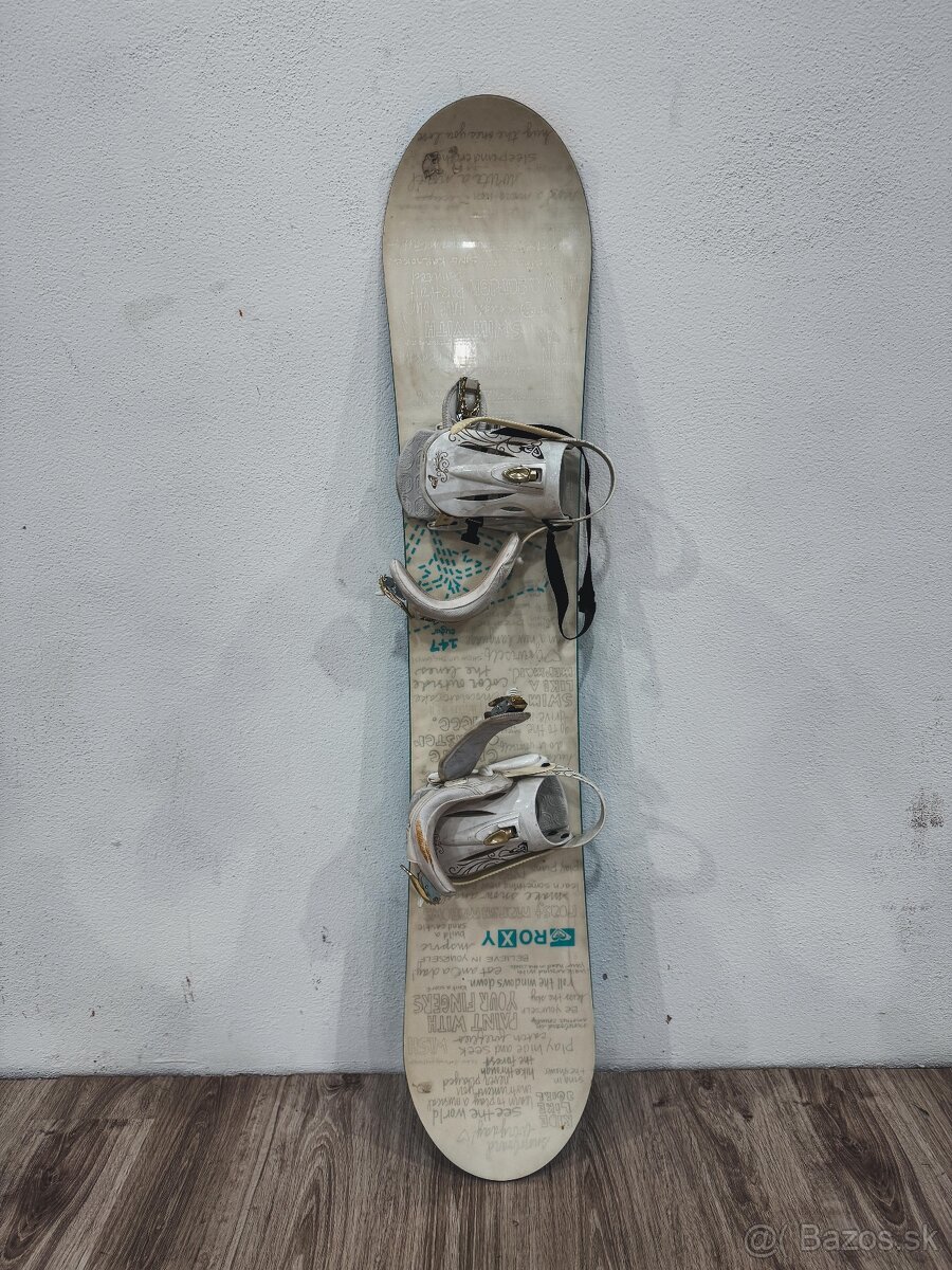 Snowboard Roxy s viazaním