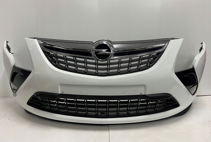 Opel Zafira C 2012- predný nárazník