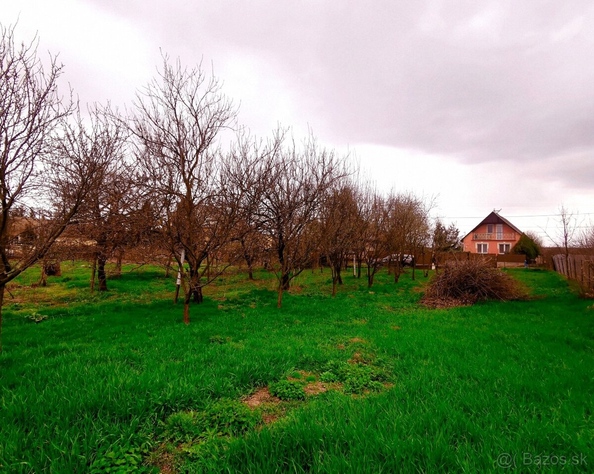 Pozemok na výstavbu RD, 800 m2, MÉRA - Maďarsko