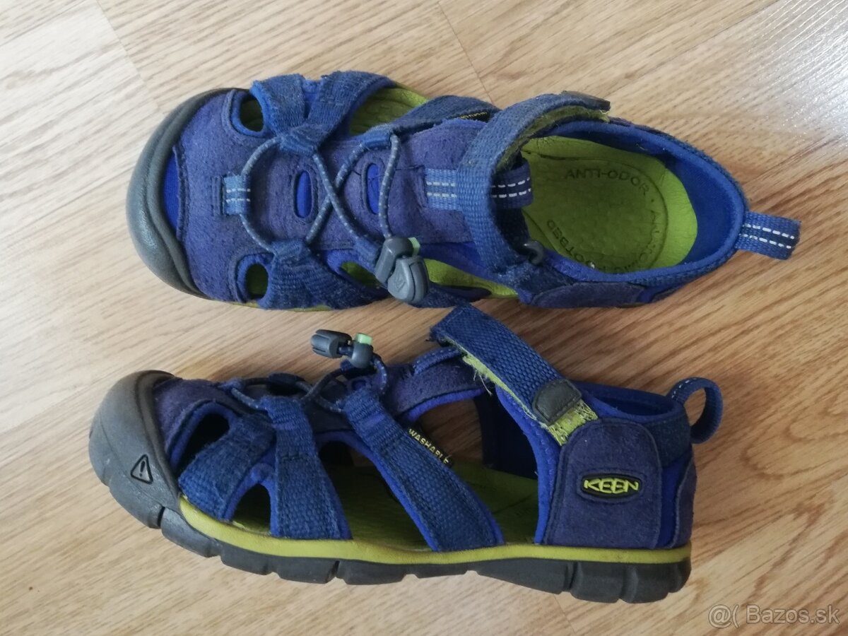 Sandále KEEN v. 31