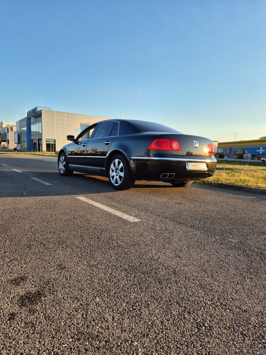 Volkswagen Phaeton v10 5.0