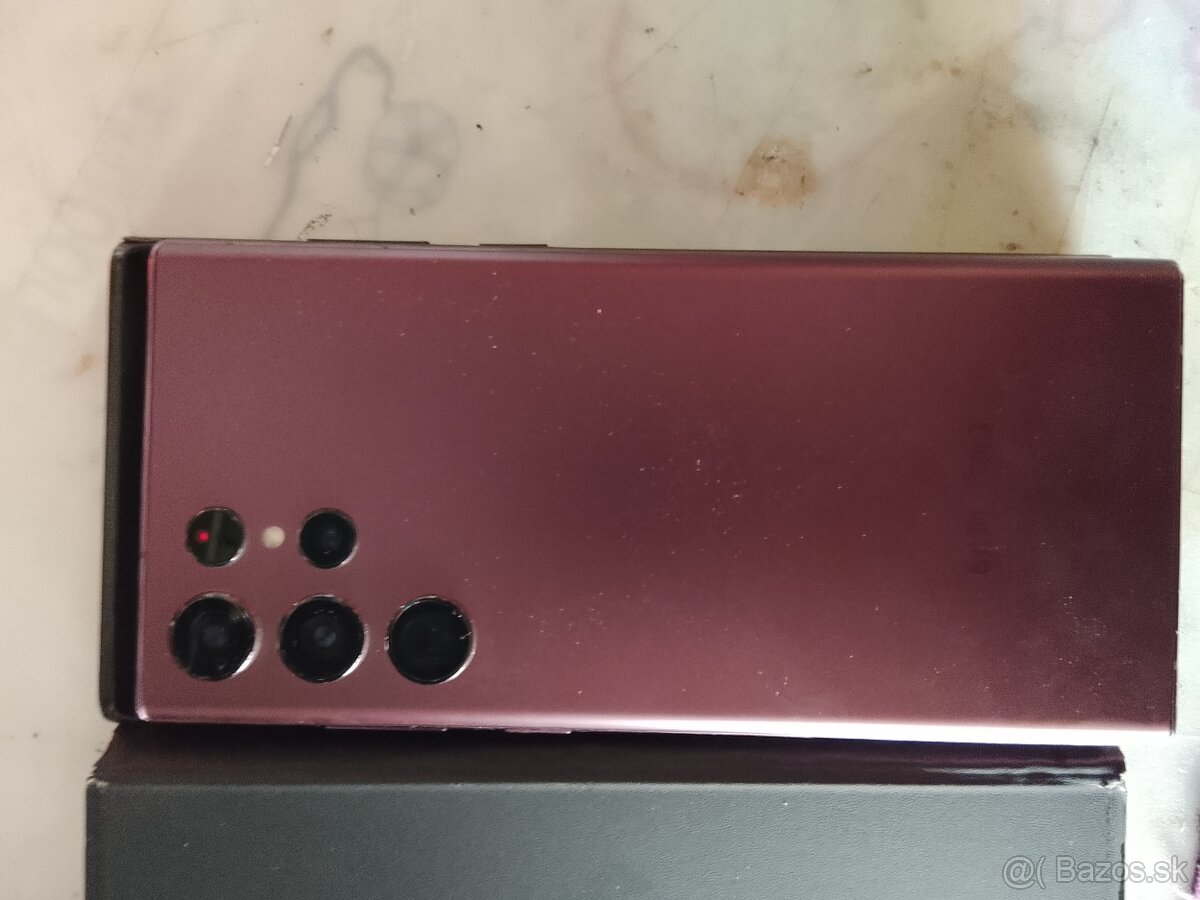 Súrne predám Samsung S22ultra