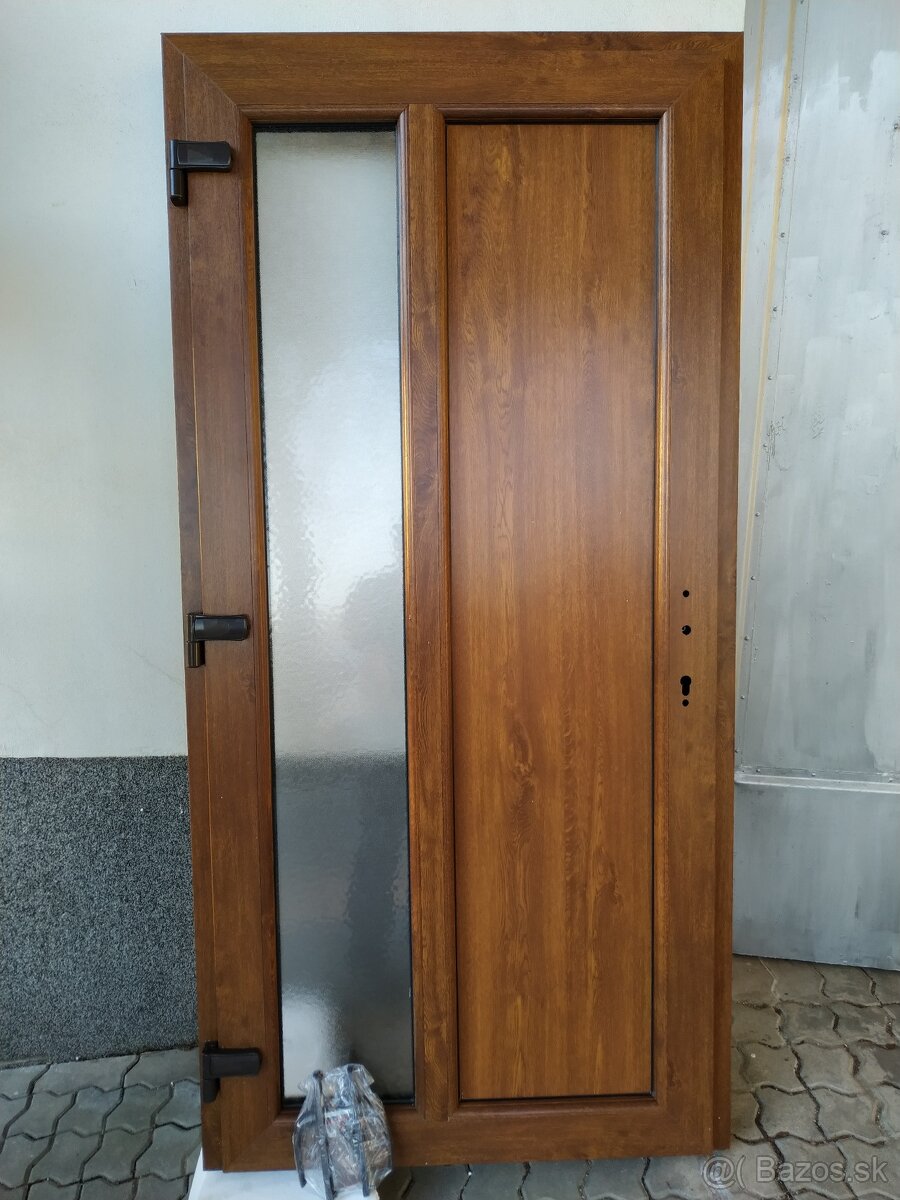 Kvalitne plastove vchodove dvere