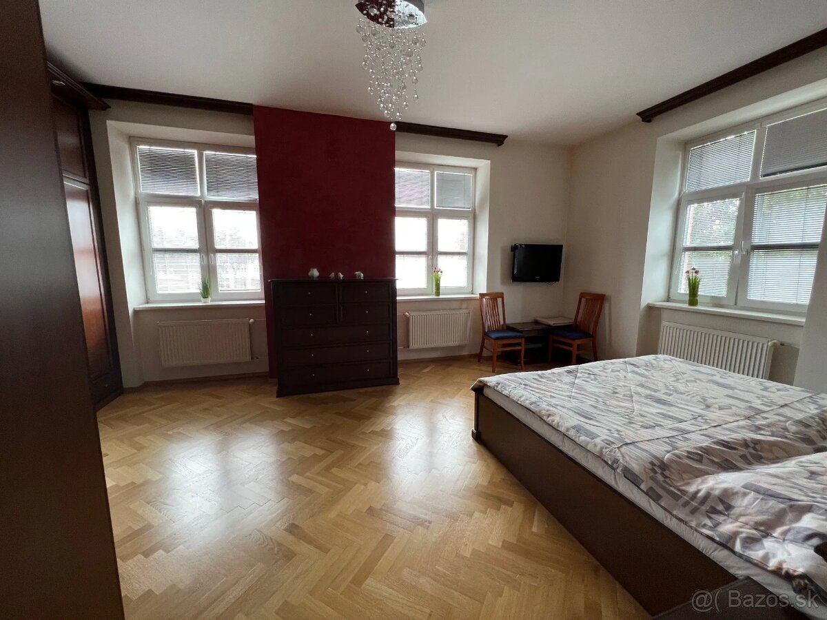 Realitný kancelária REALADR s.r.o.