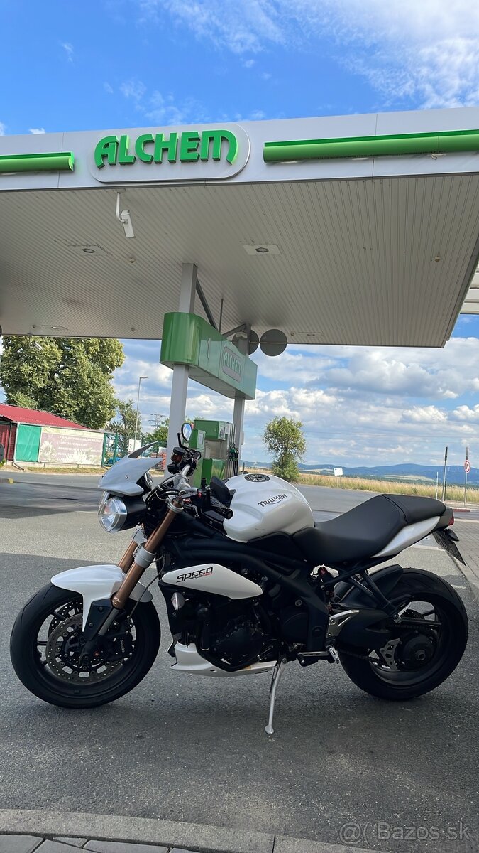 Triumph Speed Triple 1050 R.v 2011