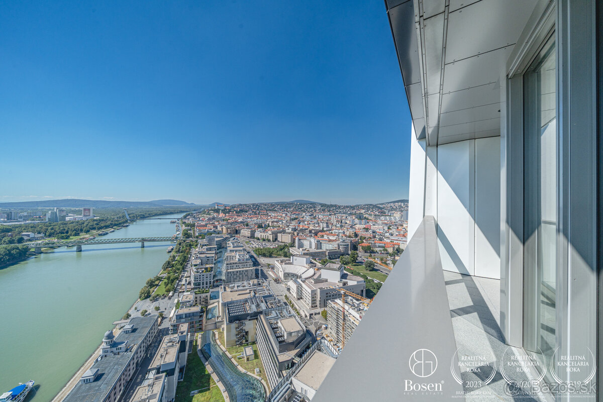 BOSEN | 2 izbový byt v projekte Eurovea Tower, 35. LUX posch