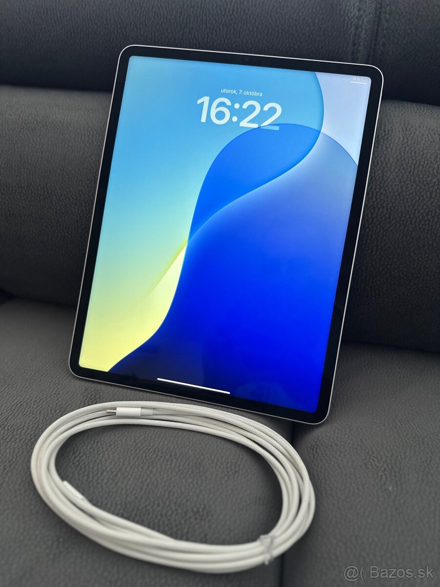 Nový Apple iPad Air 5.Gen 64gb SpaceGray