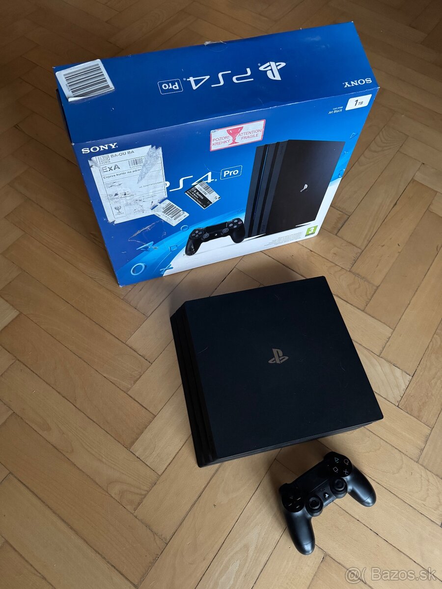 Playstation 4 Pro (1TB)