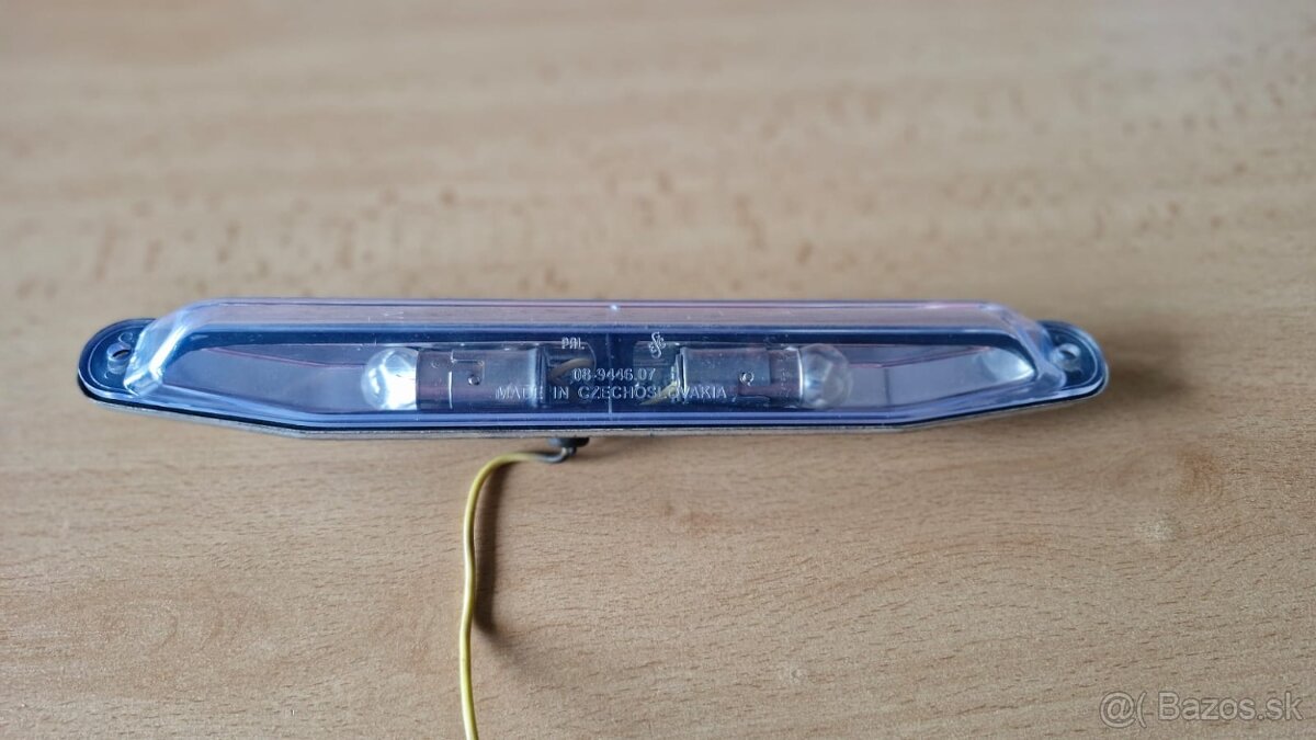 Nová lista kryt osvetleni spz/ečv skoda 1000 1100 MB max mbg