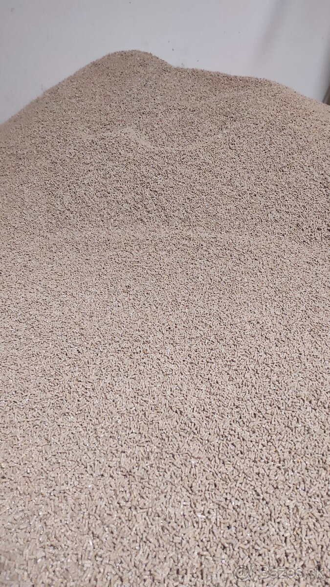 Zmeska pre hydinu granulovana