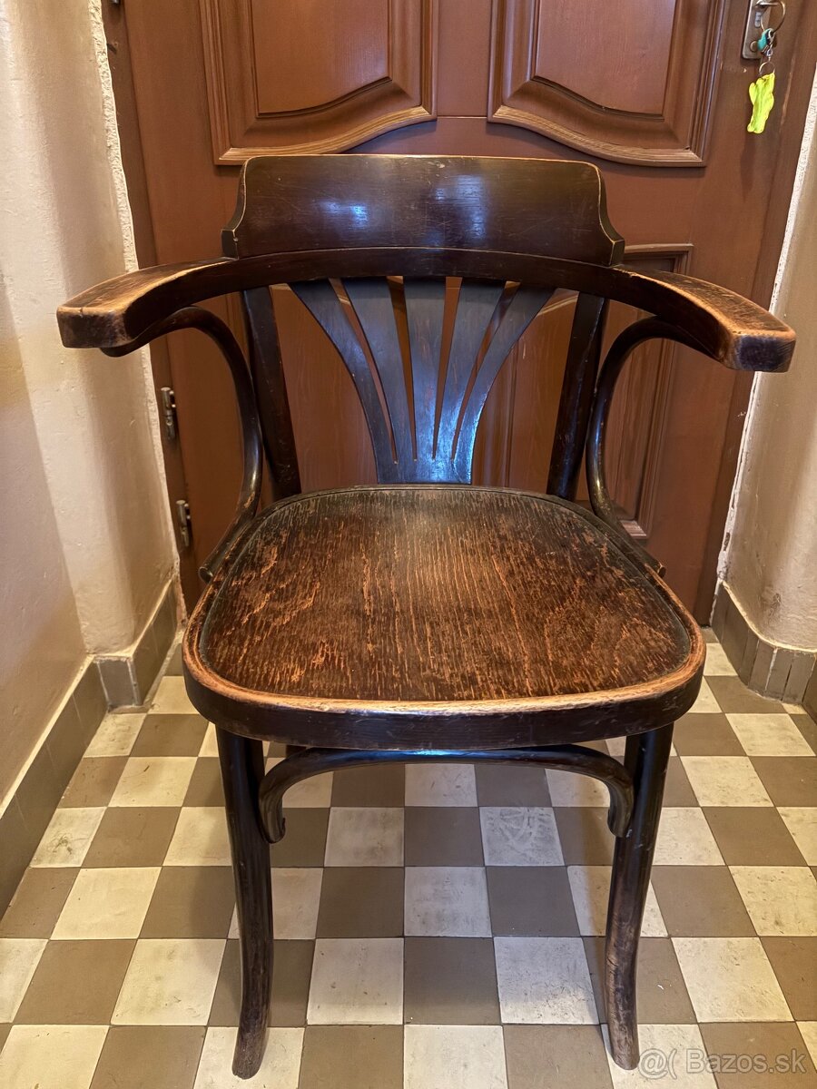 Starožitná stolička