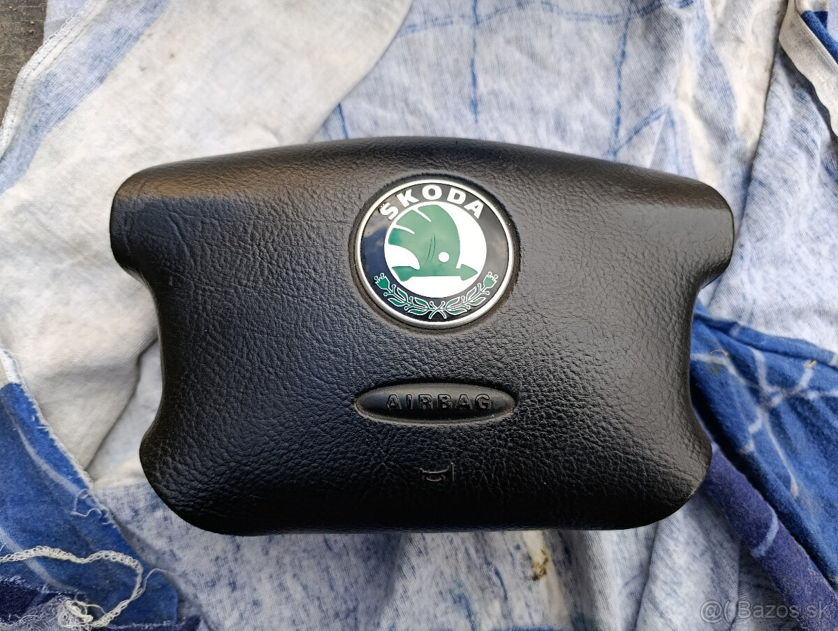 Airbag volantu Škoda Superb1