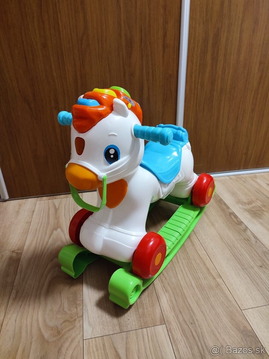 Hojdací koník s odrážadlom