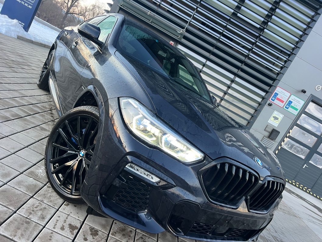 BMW X6 M-PERFORMANCE xDrive 30d 210kw mHEV A/T