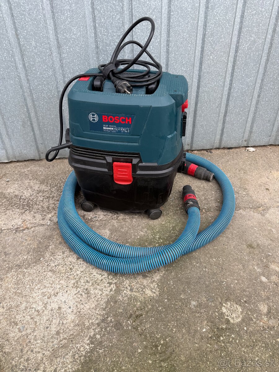 Vysávač Bosch GAS 15 PS