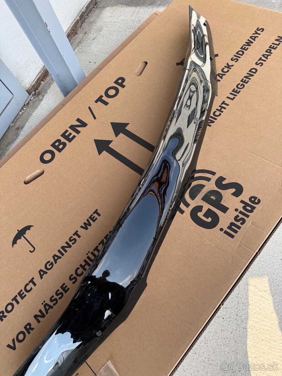 Predny deflektor kapoty pre BMW X5 E53 facelift