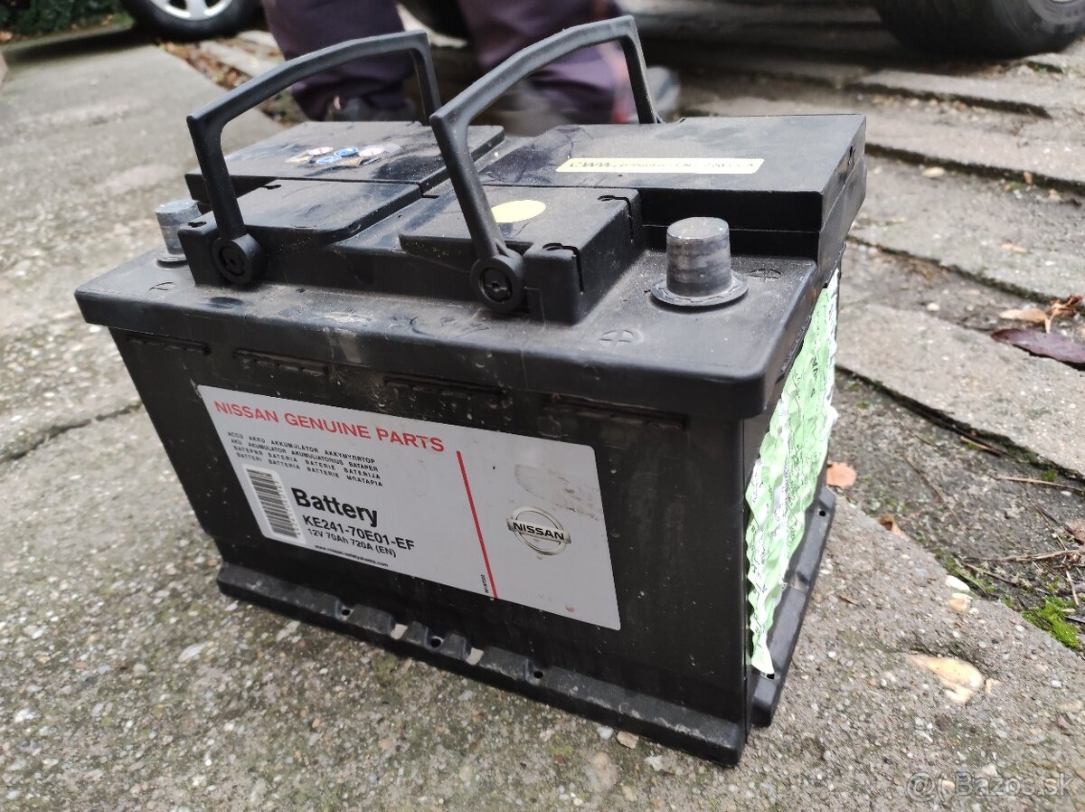 Predám autobatériu 12V 70Ah 720A za symbolickú cenu