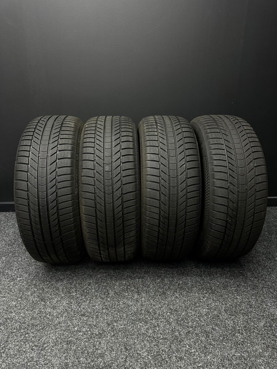 Sada pneu Continental 235/55/18 100H