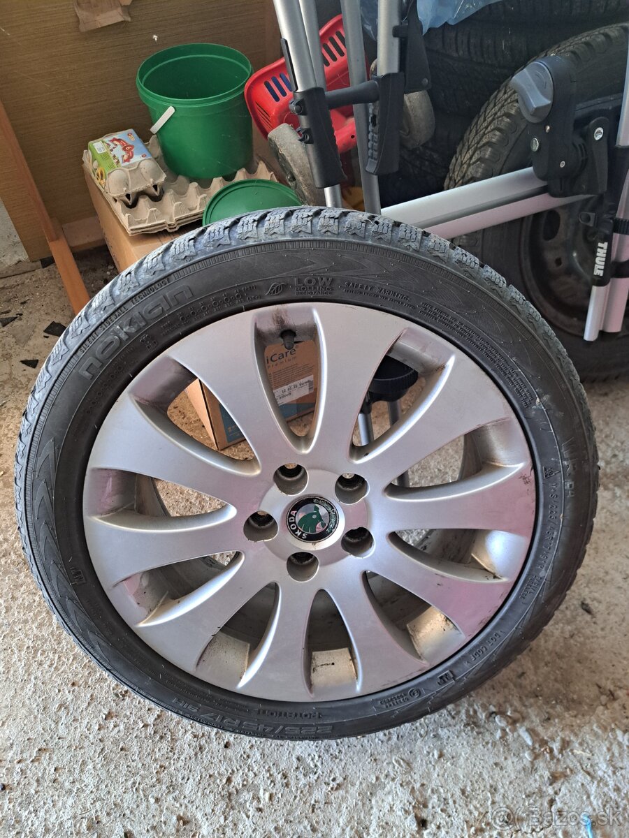 5x112 r17 - 225/45 r17