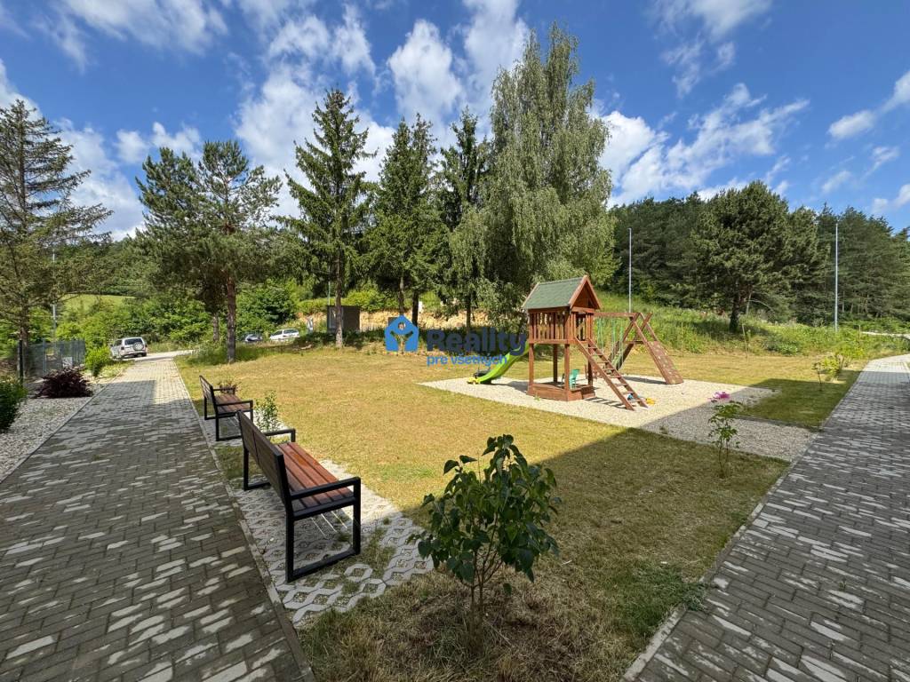 Prenájom NOVOSTAVBA FIM moderný byt 50 m2 + terasa 53 m2 PB