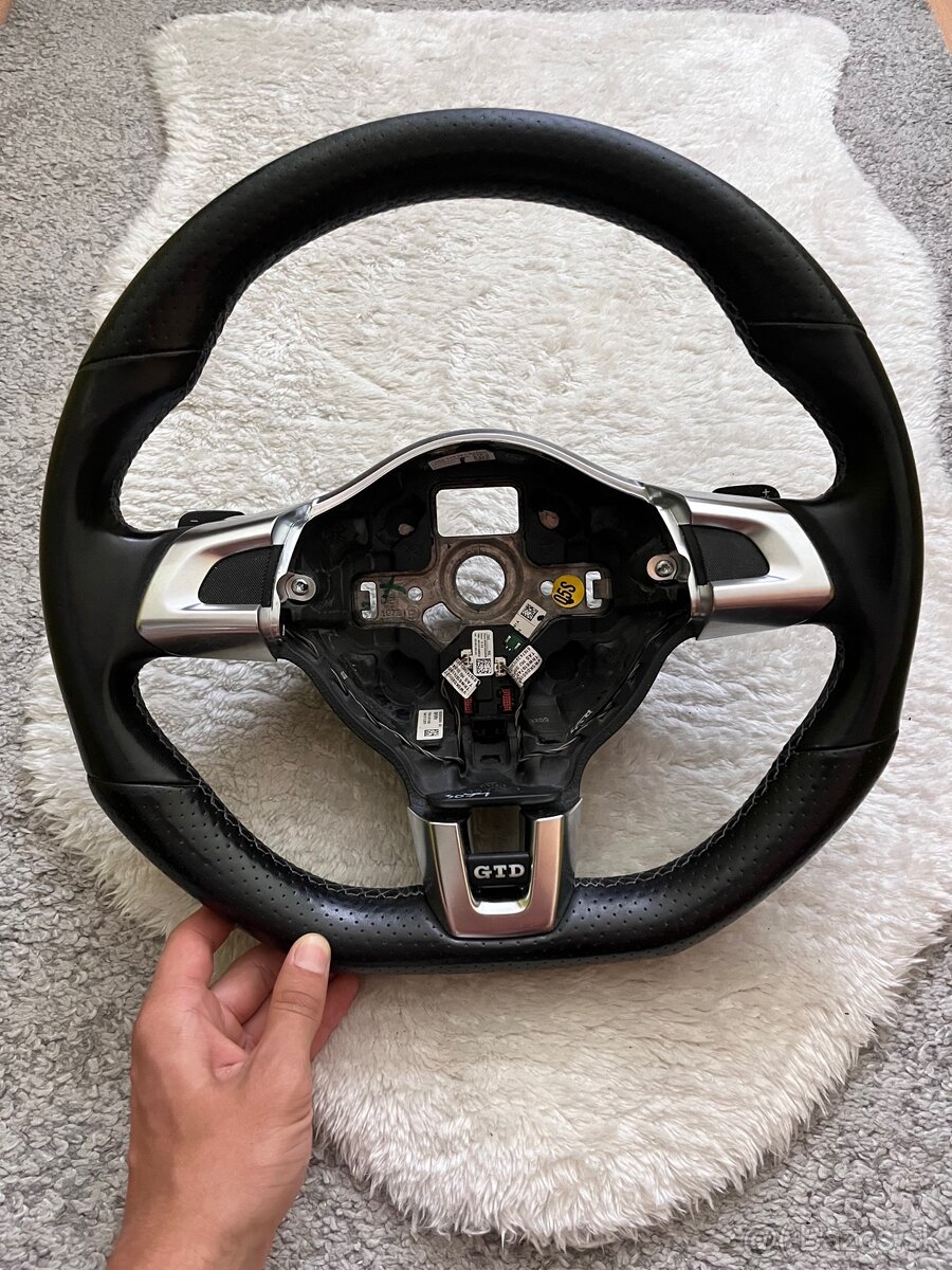 Volant volkswagen golf 6 gtd