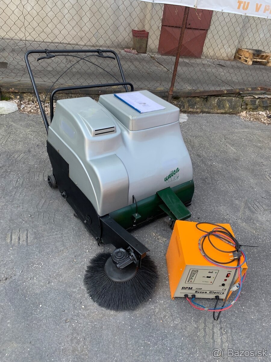 LEADER 2000 unica 1000BT zametací stroj bateriovy