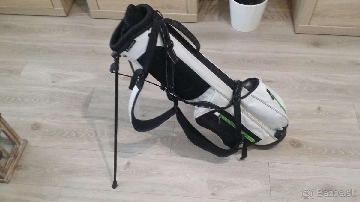 Predám golfový bag.