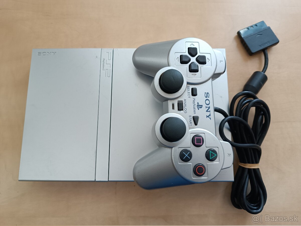 Playstation 2 + 110ks hry