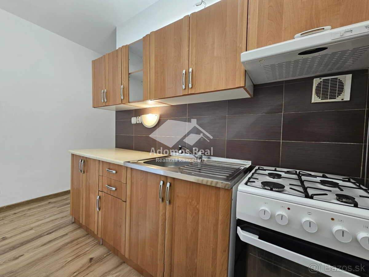 1 - IZBOVÝ BYT KOŠICE - TERASA / SNP