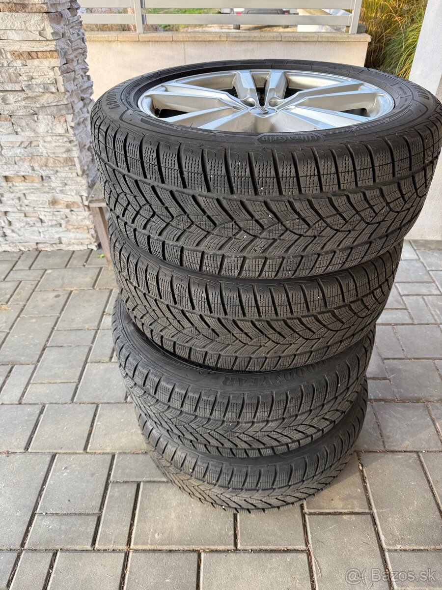 255/50 R20 XL zimna sada Audi Q7 + TMPS